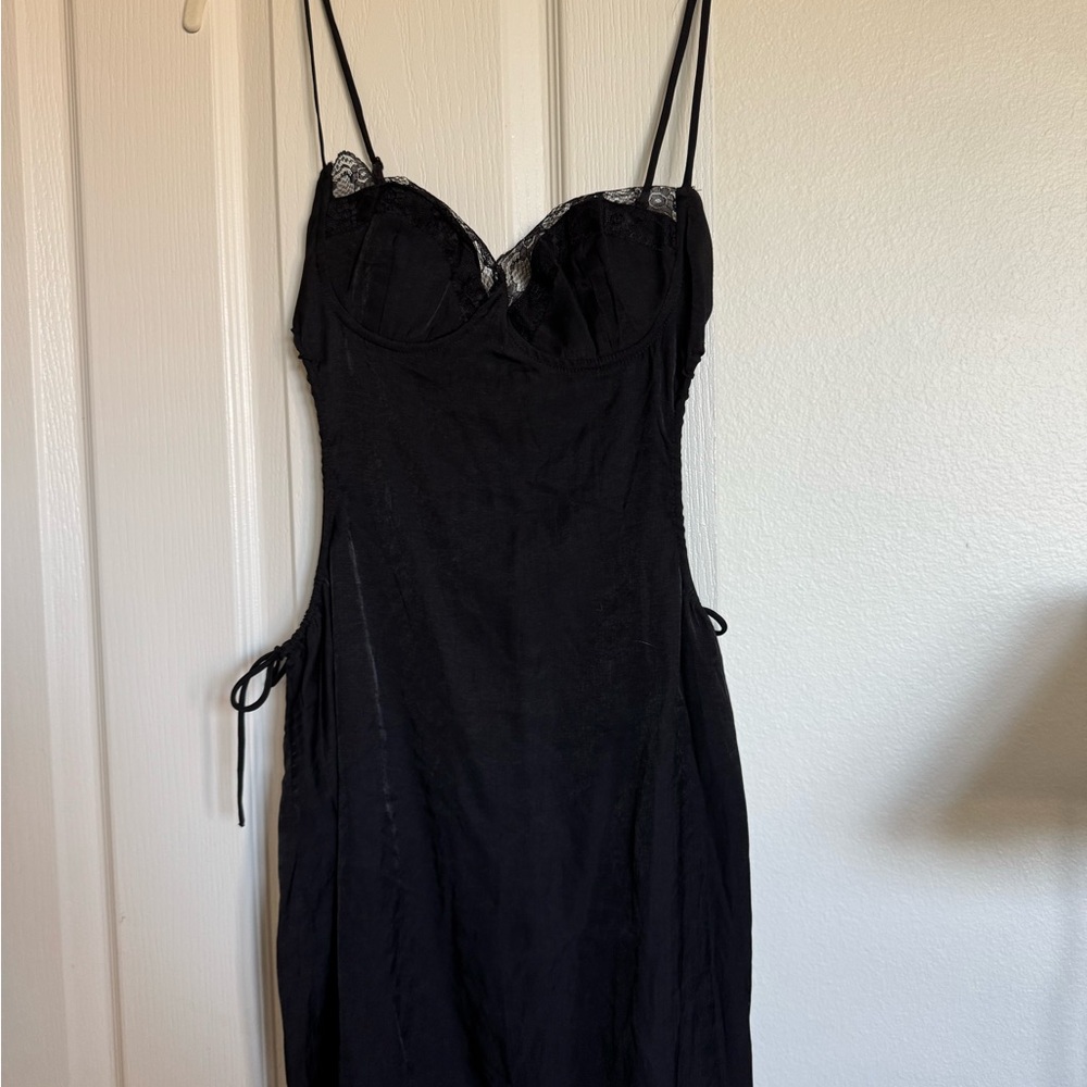 Elegant Black Lace Trim Dress